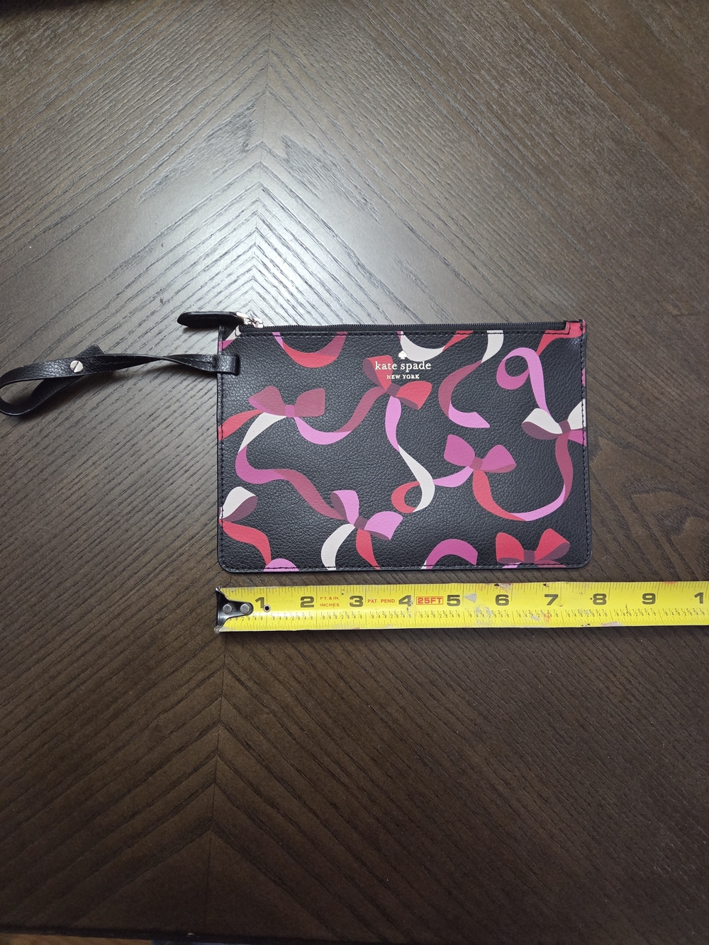 kate spade Black  Pink & White Ribbon Wrapping Party Detachable Wristlet